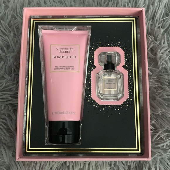 Victoria's Secret Other - Victoria’s Secret bombshell